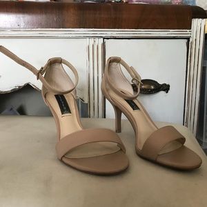 Steve Madden Nude Stecy Heels